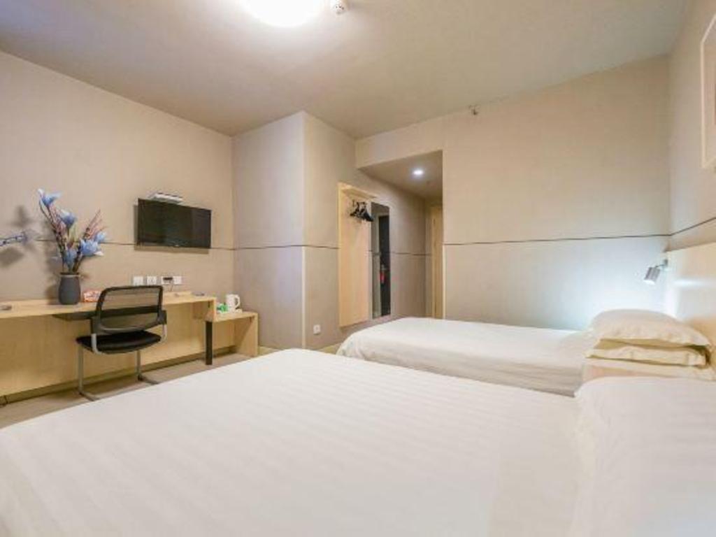 Jinjiang Inn (Xining Wanda Plaza) 15/49