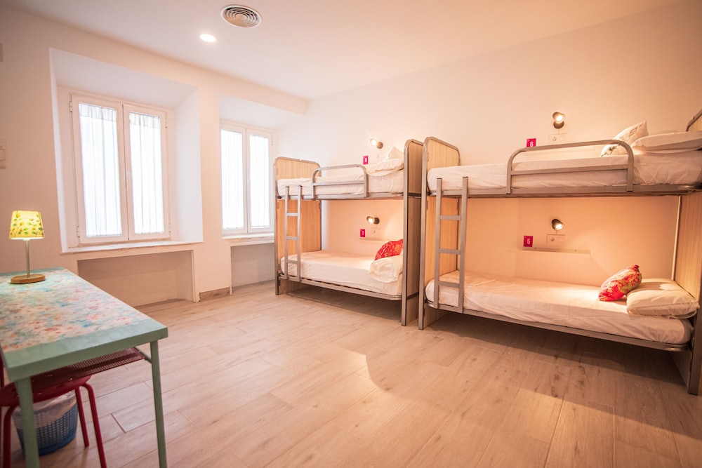 La Flamenka Hostel 21/38