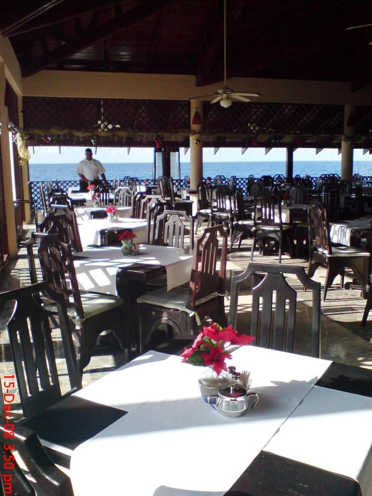 SOSUA BY THE SEA BOUTIQUE BEACH RESORT 32/50