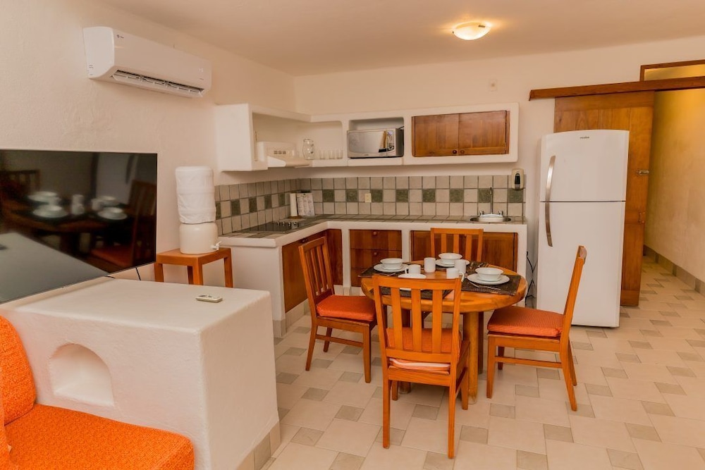 Pacifica Resort Ixtapa 51/72