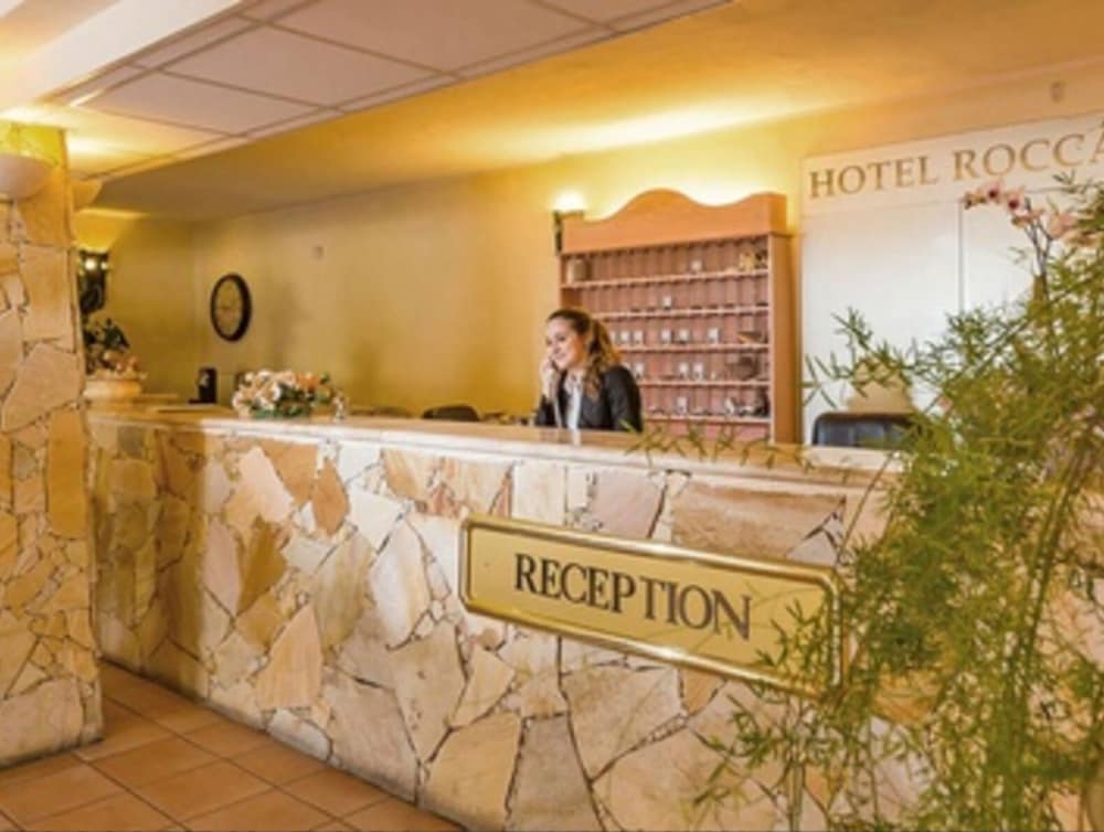 Hotel Rocca Dorada 4/41