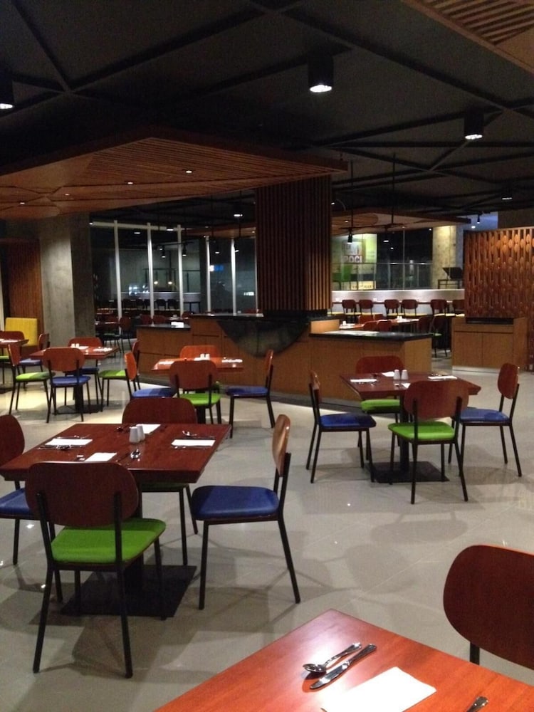 Hotel Primebiz Tegal 46/60