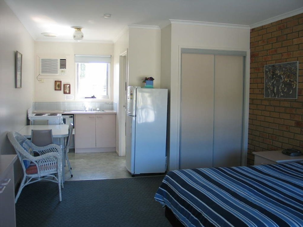 Balnarring Village Motor Inn 38/52
