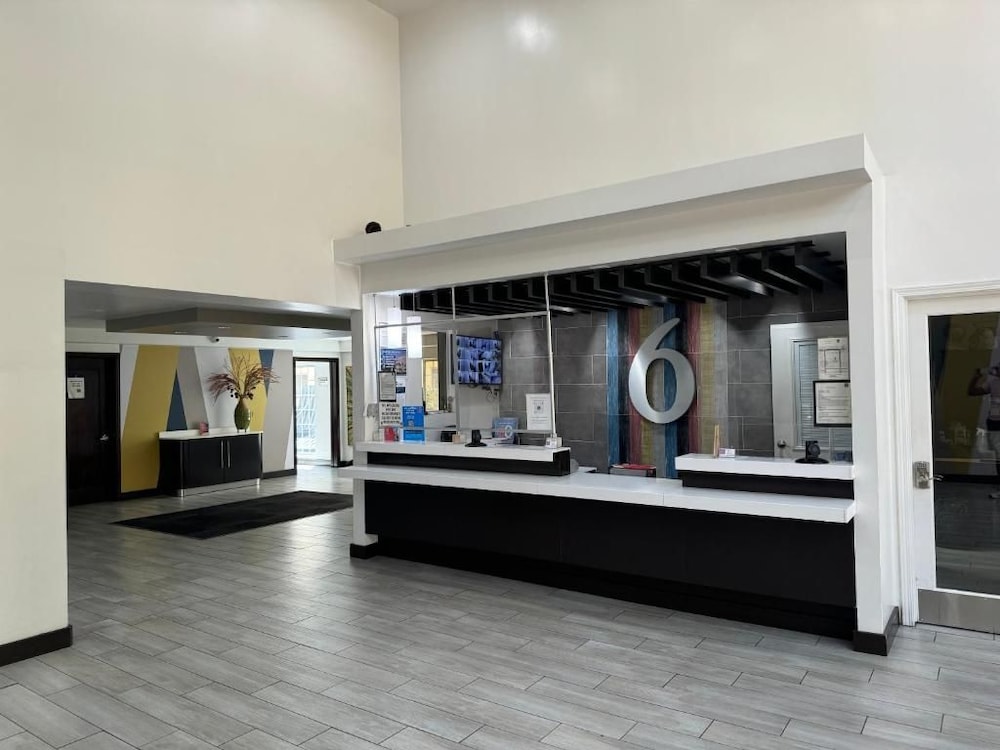 Lobby at Motel6 Hollywood, CA - Los Angeles, LOS ANGELES - CA