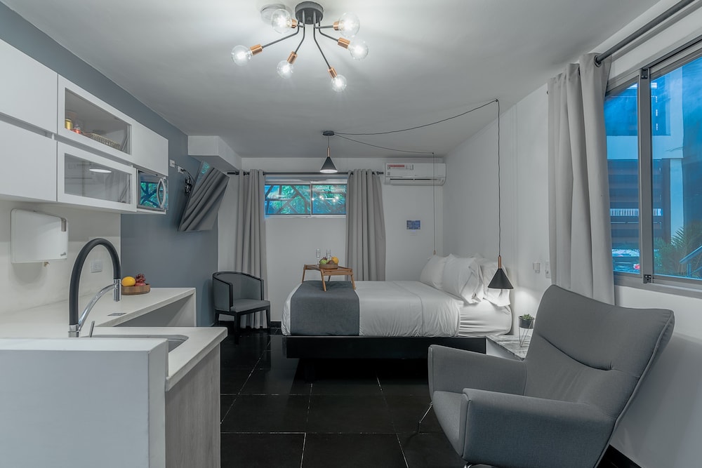 Viktory Boutique Hotel 26/44