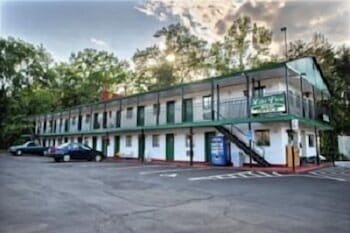 Lake View Inn photo3