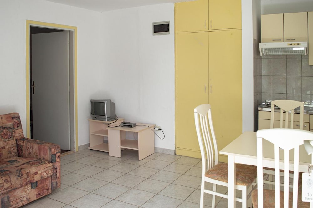 Hotel Miran Pirovac 32/55