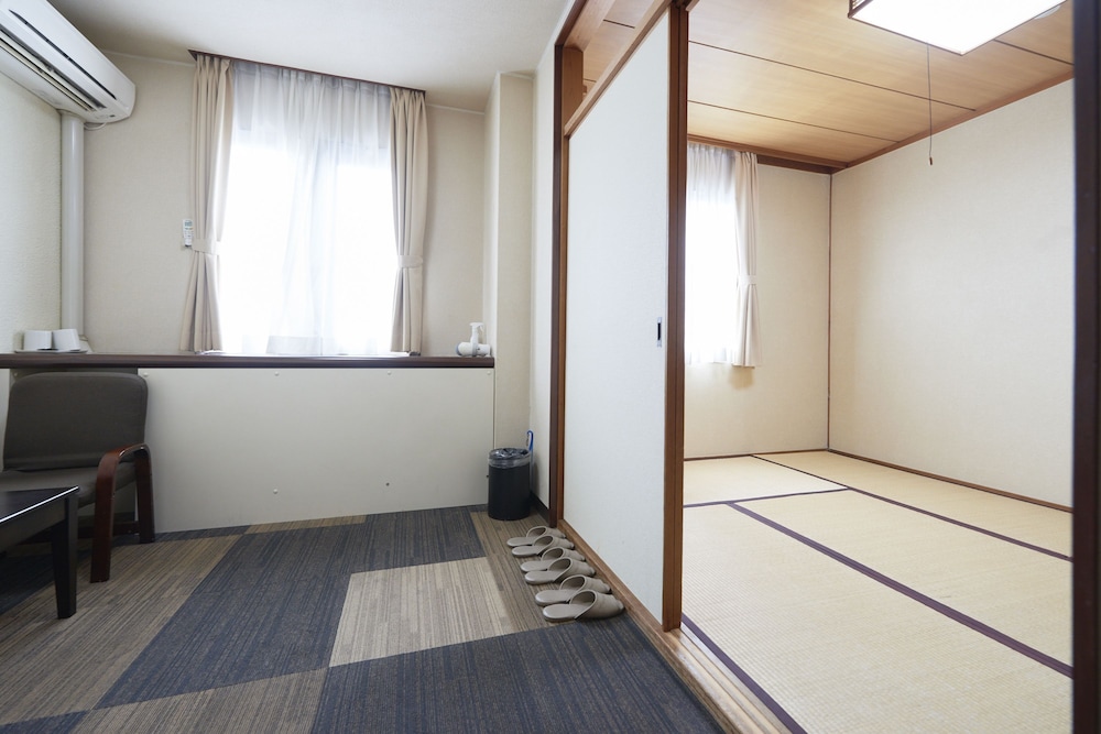 HOTEL SELECT INN TSUYAMA 19/42