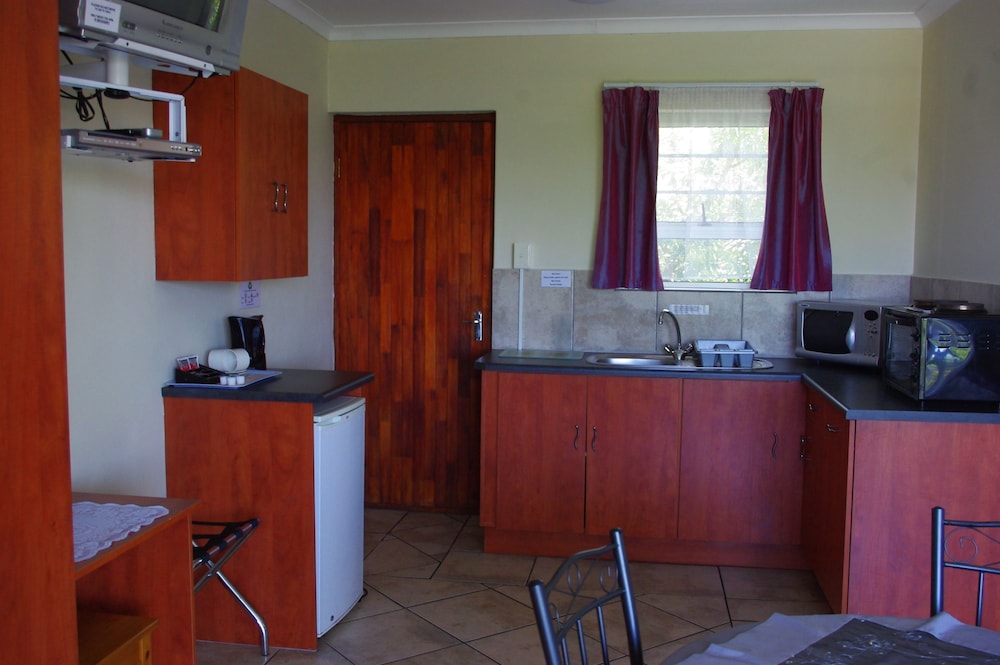 Aqua Marine Guest House 53/67