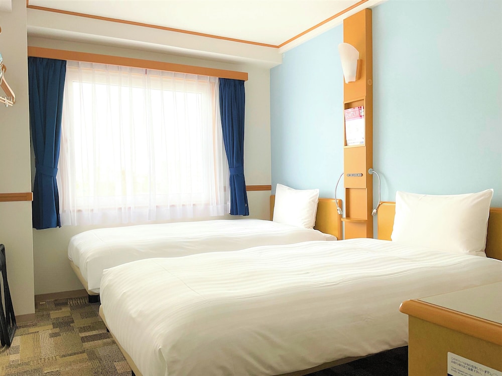 غرفة قياسية بسريرين منفصلين للمدخنين، Toyoko Inn Fukuoka Tenjin 2/6
