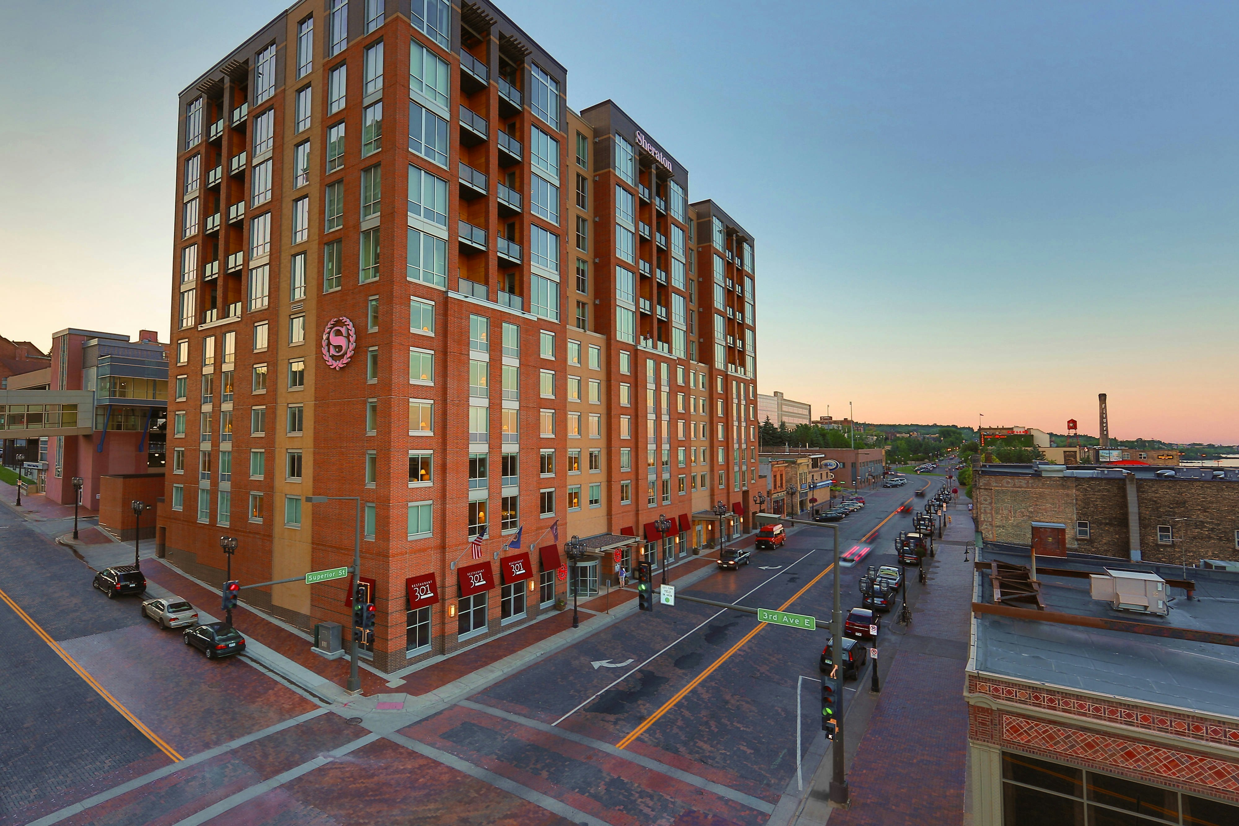 Sheraton Duluth Hotel 2/3