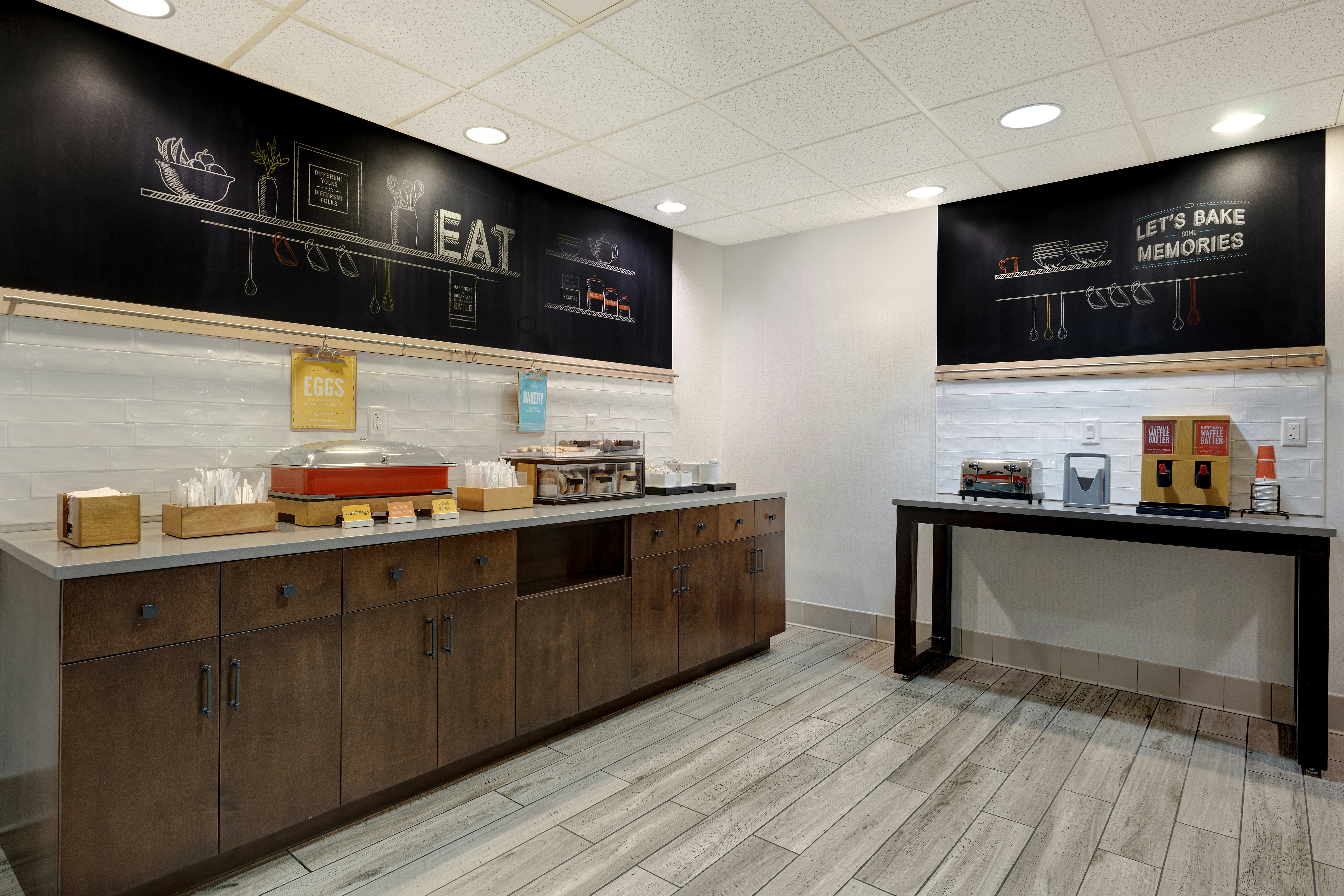 Hampton Inn And Suites Tulare 11/60