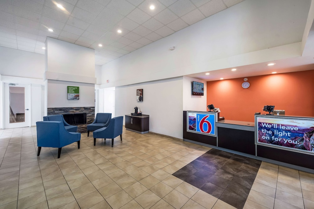 Motel6 Dallas - Irving Dfw Airport East 12/64