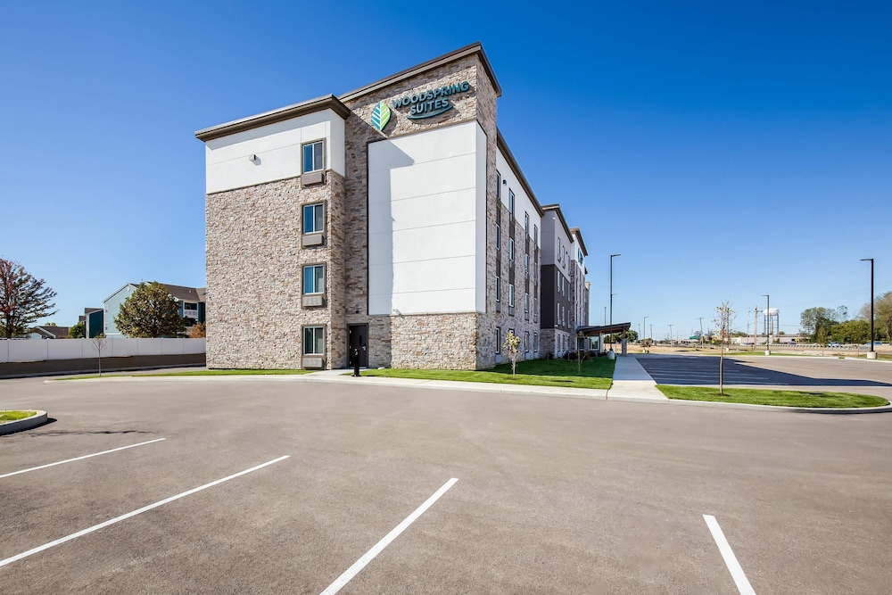 WoodSpring Suites St Peters-OFallon 29/38