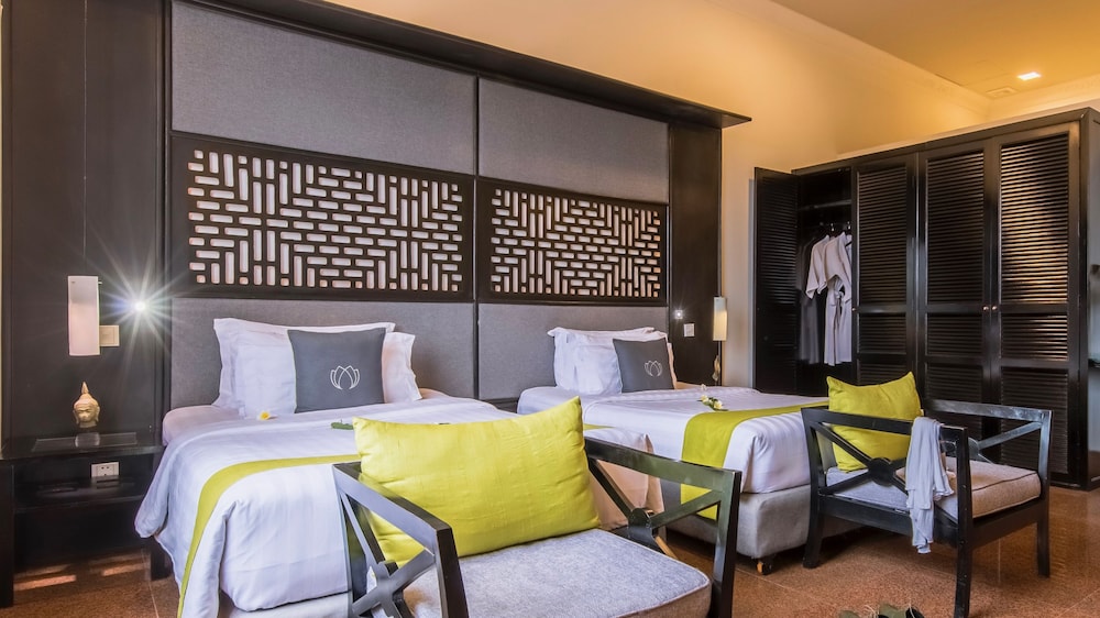 JUNIOR SUITE, TWIN BEDS