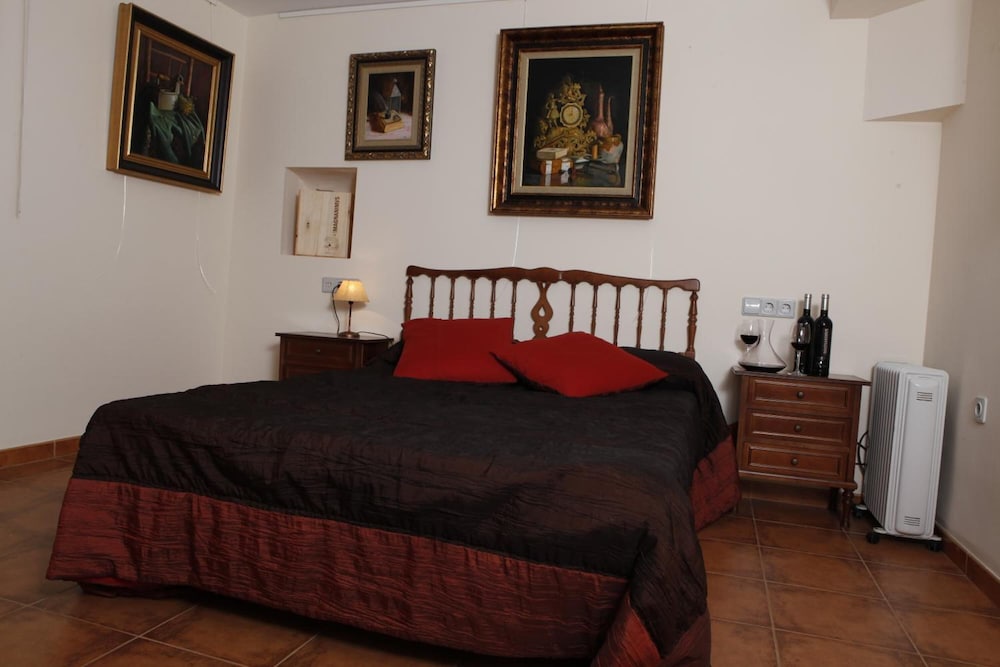 Rural Rooms Magnanimus 25/40