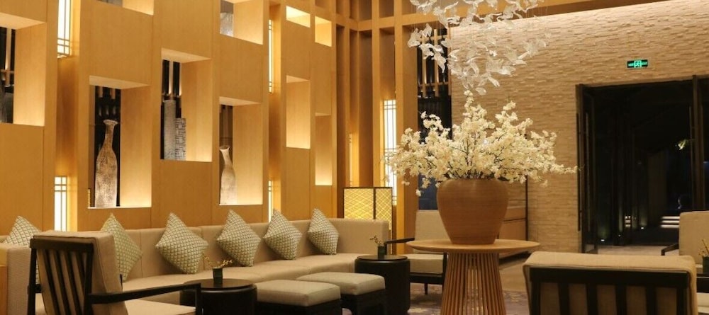 Howard Johnson Huashuiwan Hot Springs Resort Chengdu 30/41