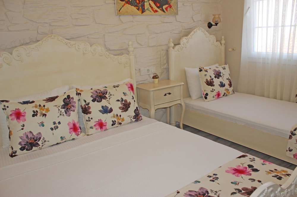 Stafilia Hotel - Adults Only 23/31