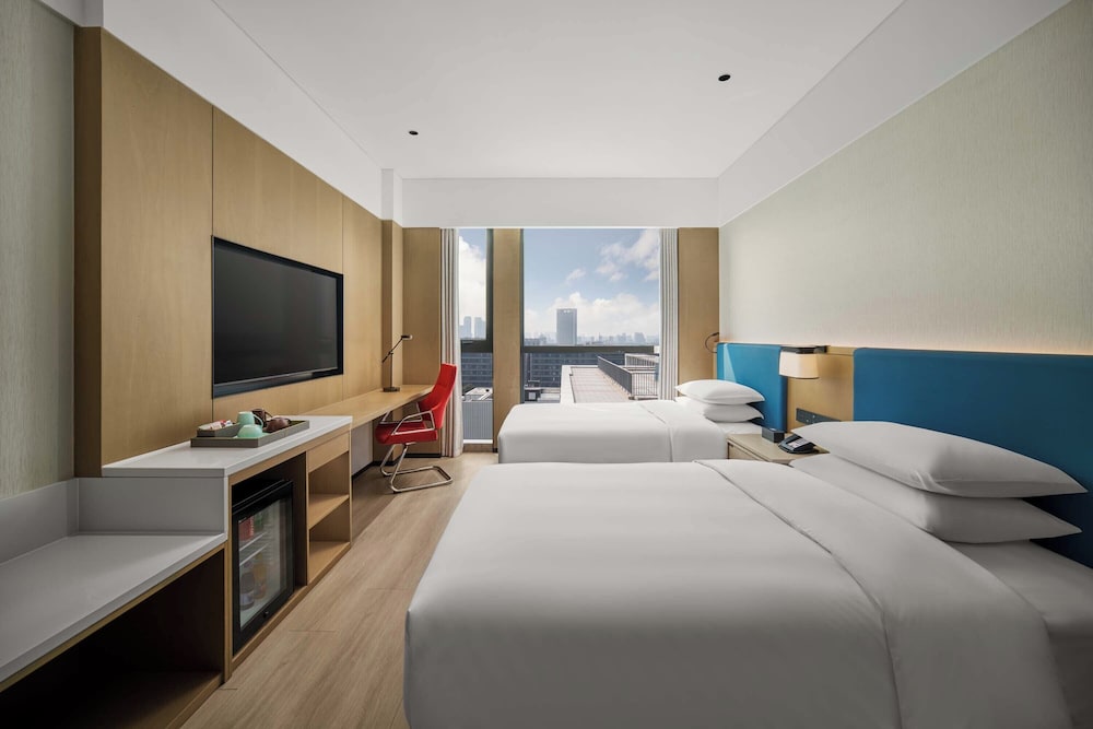 Hyatt Place Nanjing Xuanwu 8/32