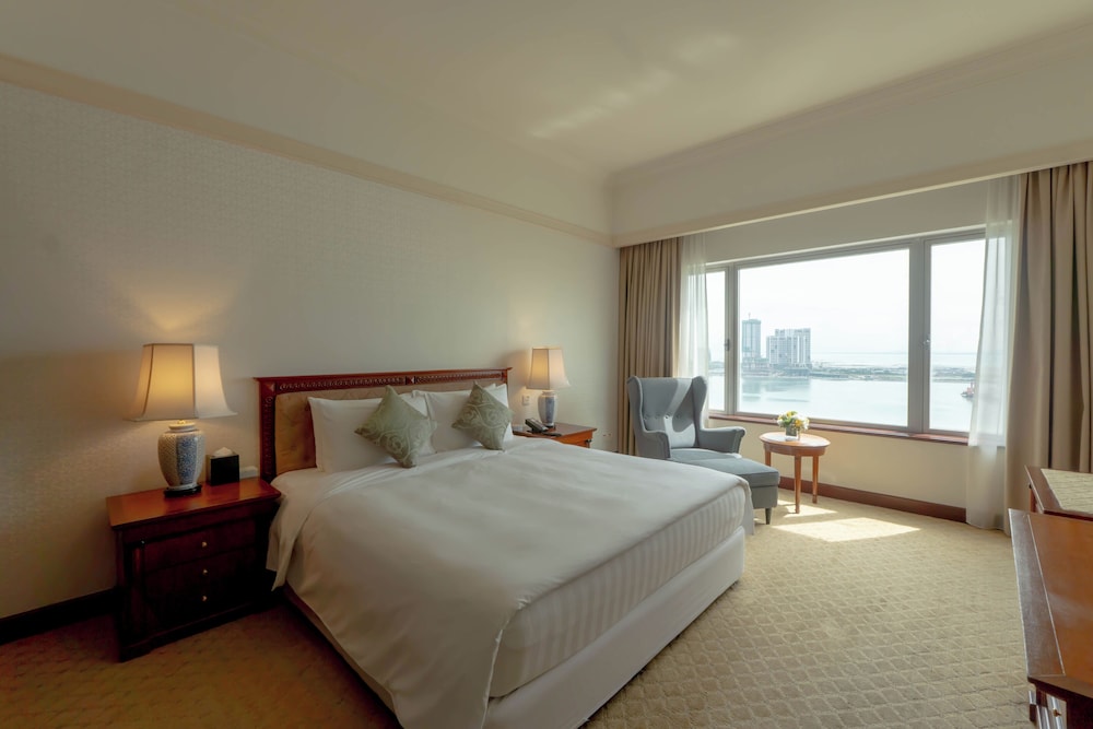 غرفة بريميير بسرير مزدوج بإطلالة على البحر، Gurney Bay Hotel, A Parkroyal Hotel 2/5