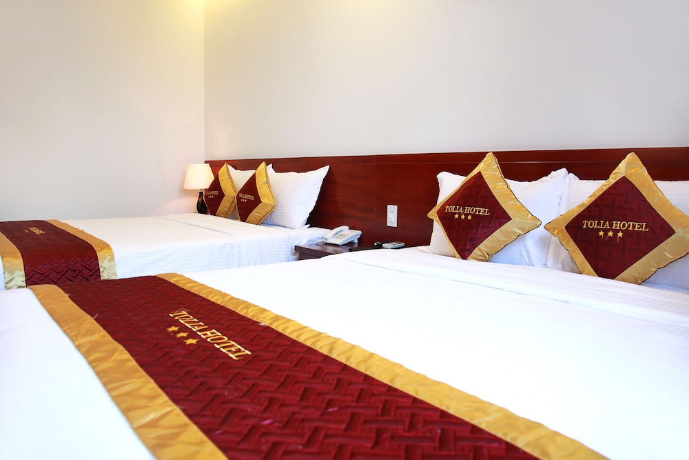 May Beach Hotel 26/43