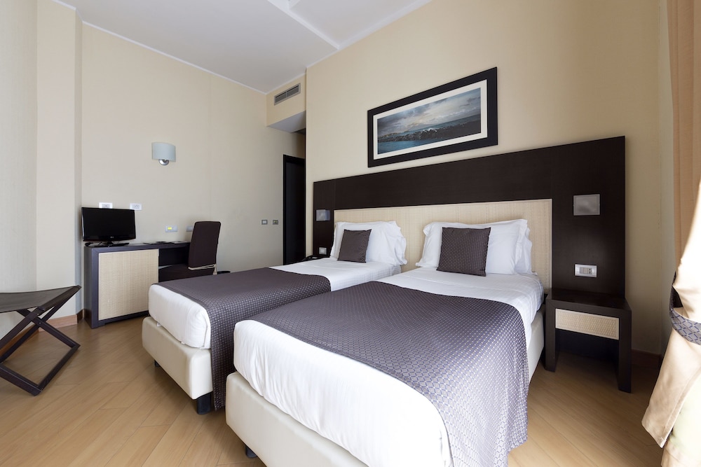 Hotel Naples 22/71
