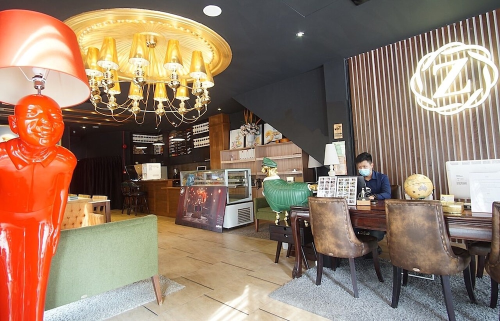 Z Hotel 40/50