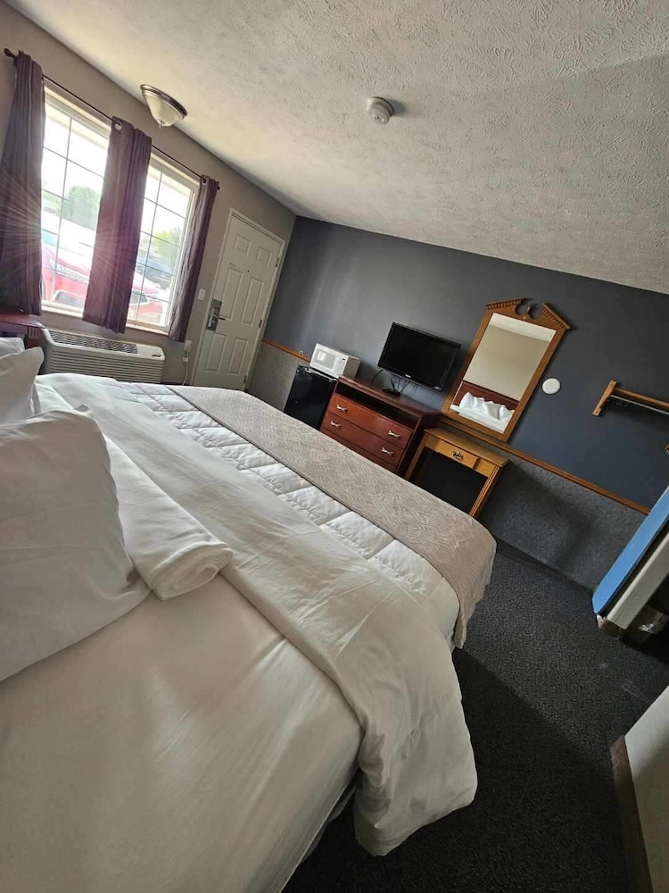 Victorian Inn 24/55
