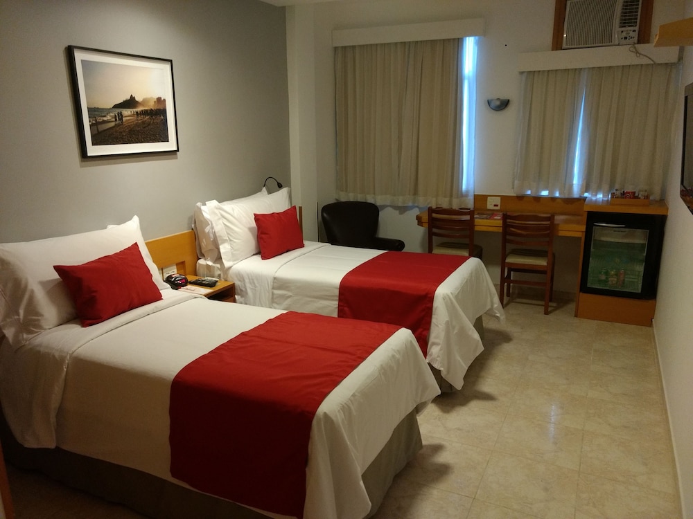 SUPERIOR, TWIN BEDS
