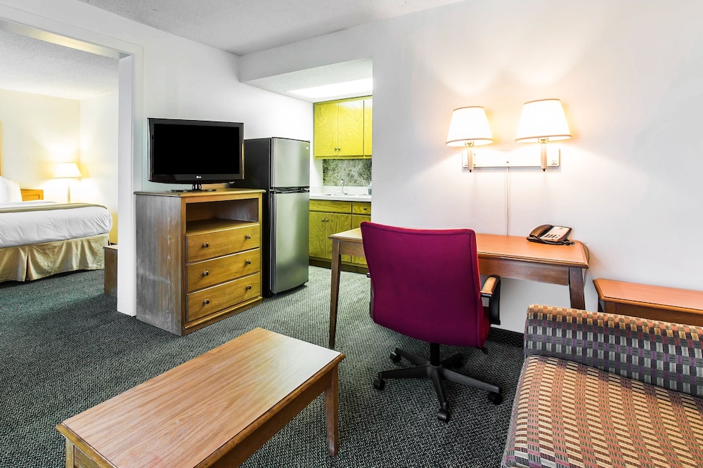 Quality Inn & Suites Waycross 41/45