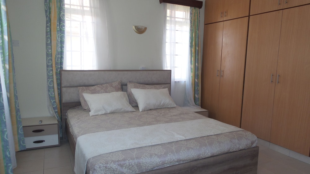 Mtwapa Holiday Home 10/50