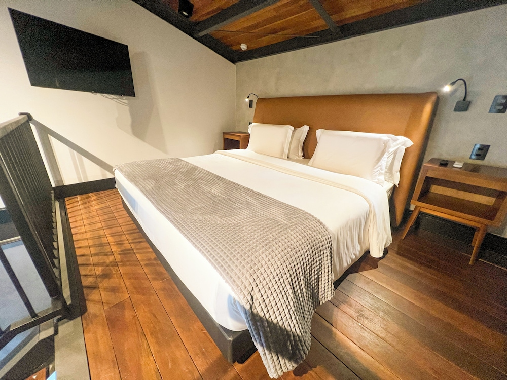249 Design Hotel 13/42