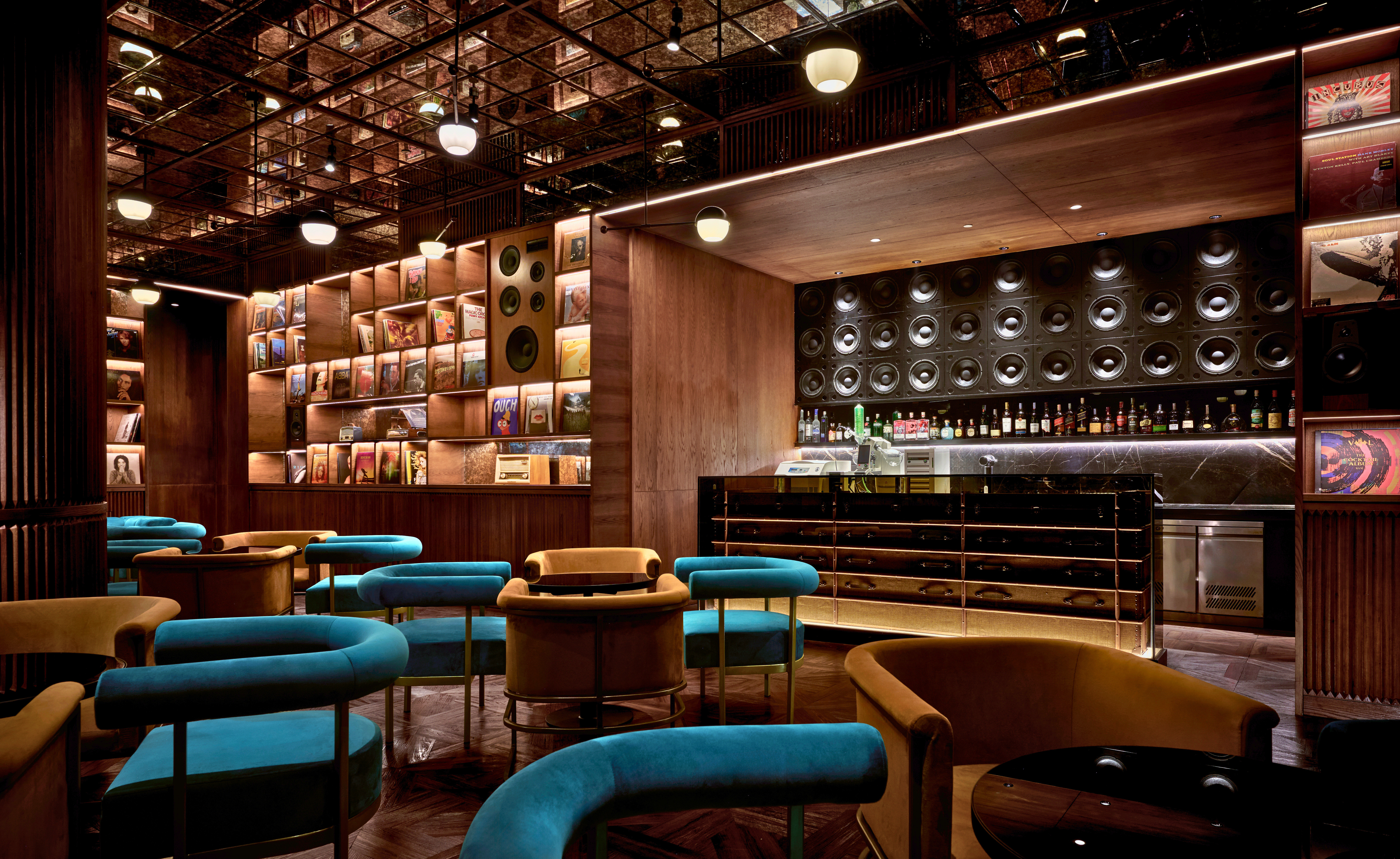Hotel Indigo Bandung Dago Pakar 34/50