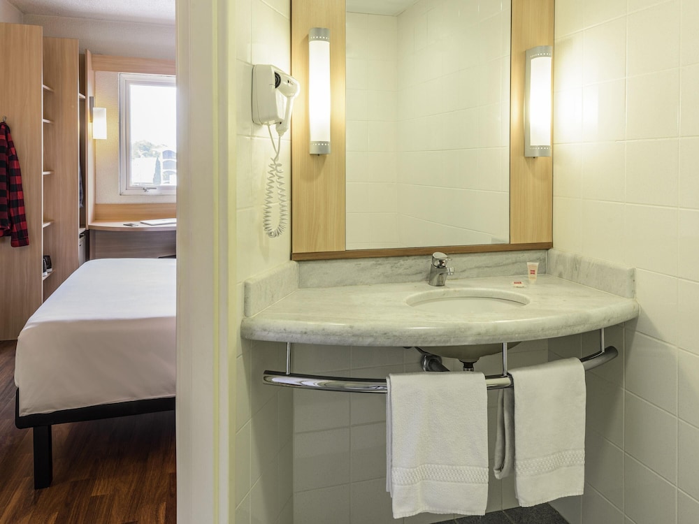 Ibis Blumenau 65/66