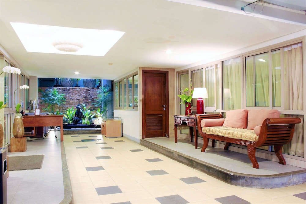 W Home Senopati 26/30