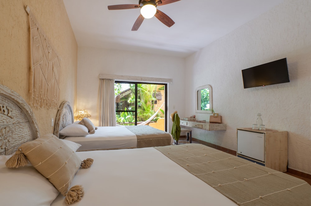 Hotel Colibri Beach 28/82