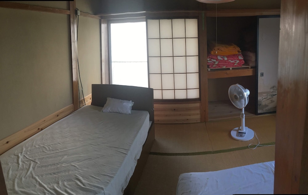 Futago Cabin 24/50