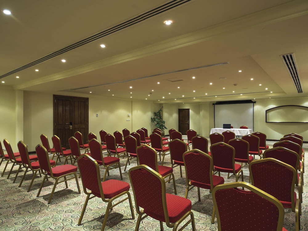 Movenpick Taba 64/76