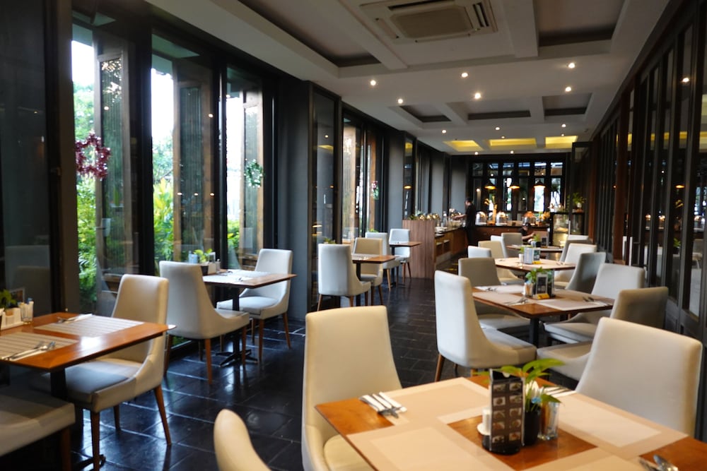 Marine Beach Hotel Pattaya 34/40