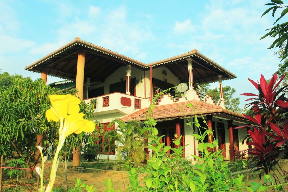 Sinhagiri Villa 1/37