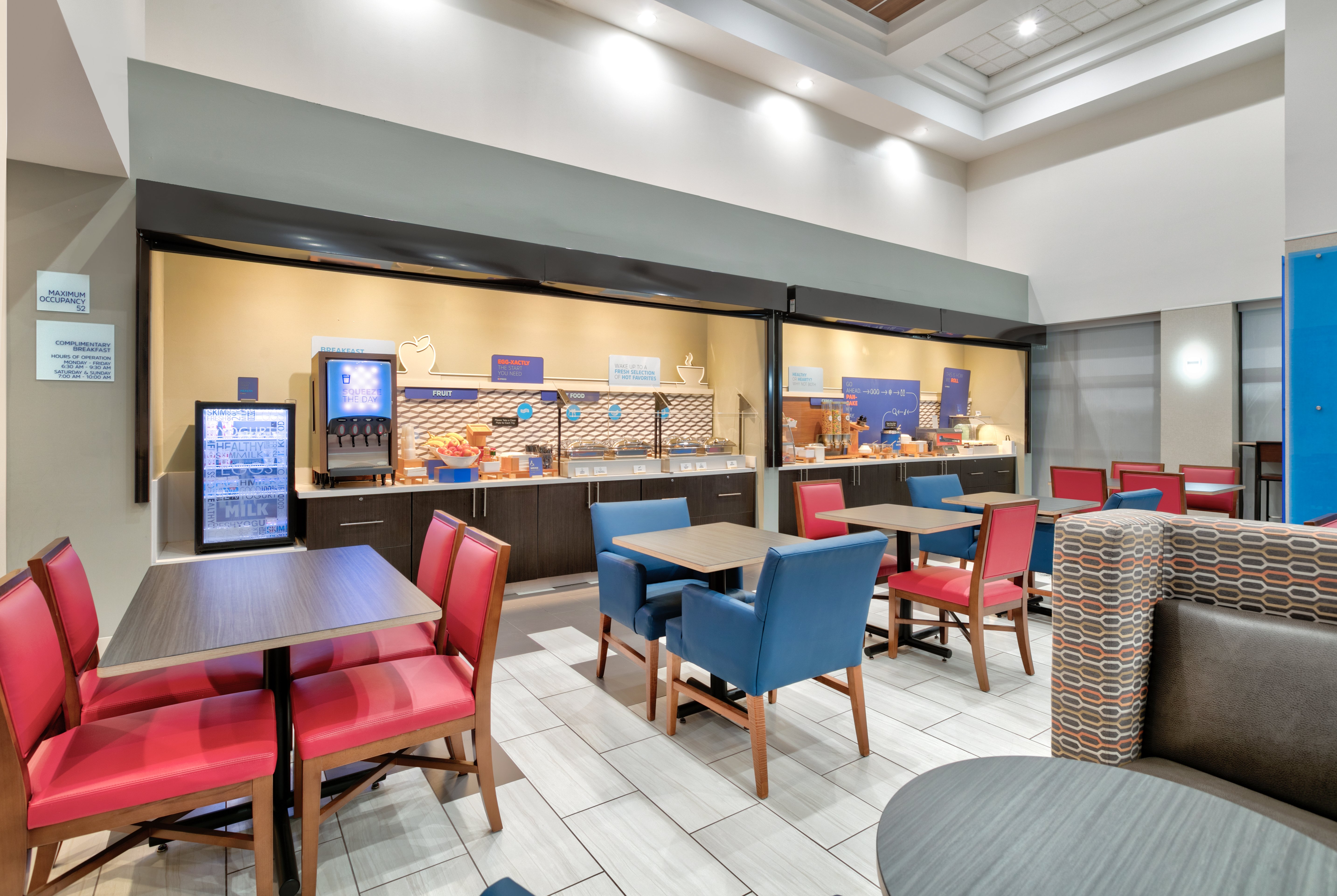 Holiday Inn Express Hotel And Suites Dallas Ft Worth Airport South 23/30