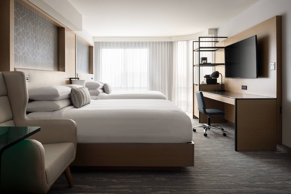 Vancouver Airport Marriott Hotel 15/52