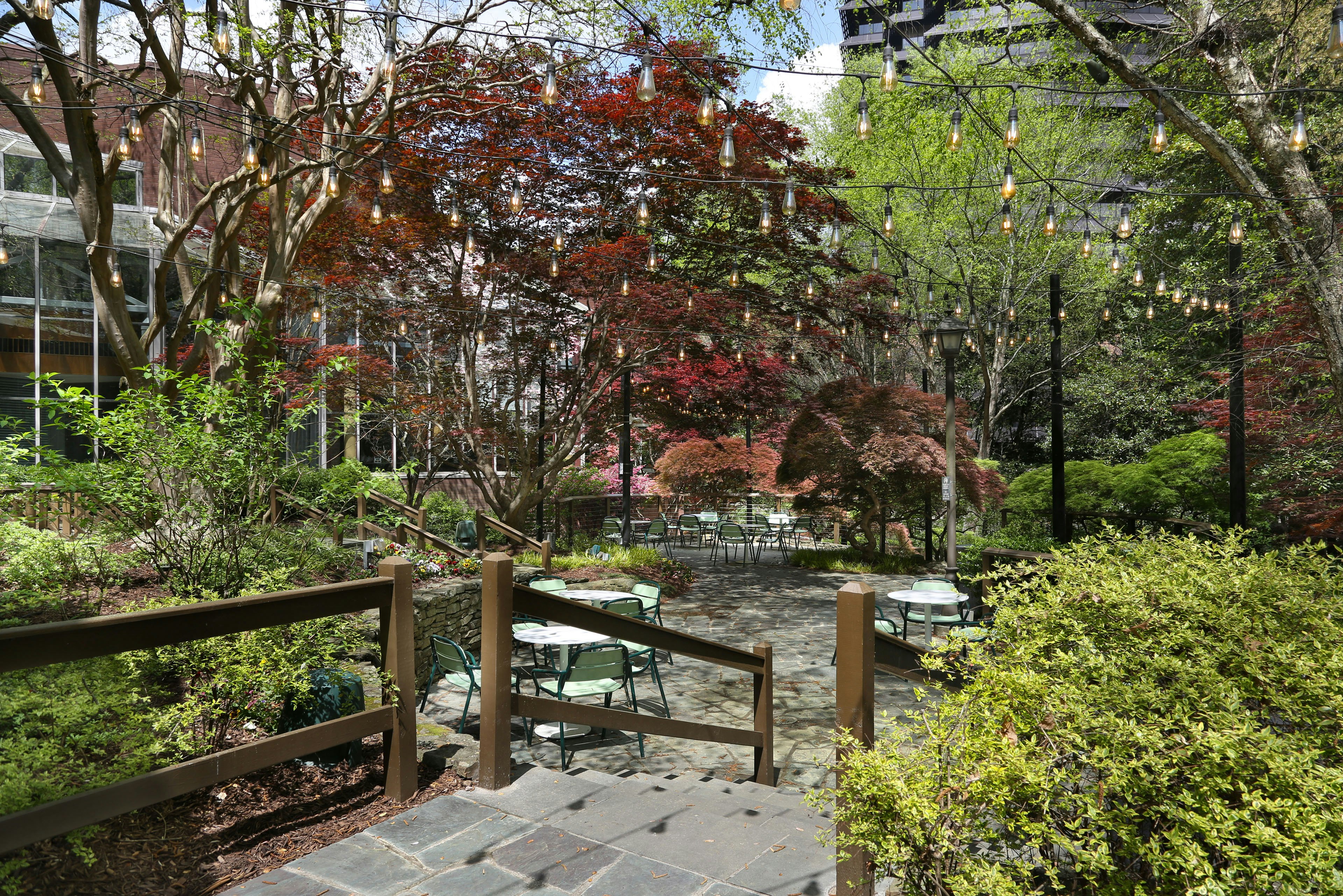 Crowne Plaza Atlanta Perimeter At Ravinia 77/78