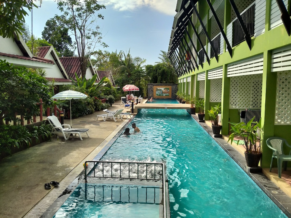 Khaolak C-Nior Bungalow 7/43