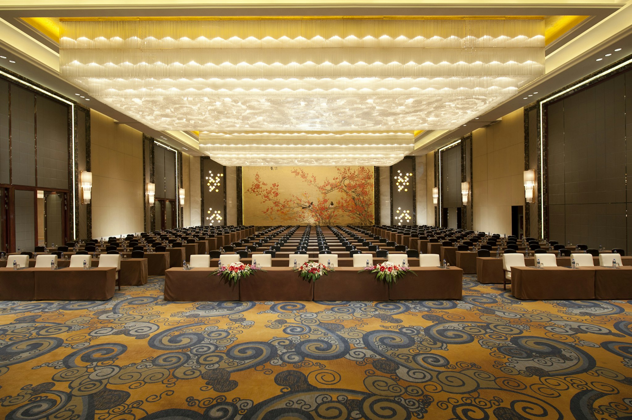 Hilton Nanjing 8/98