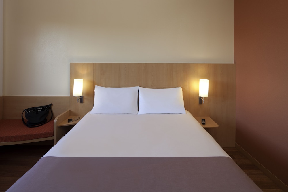 Ibis Lisboa Jose Malhoa 24/78