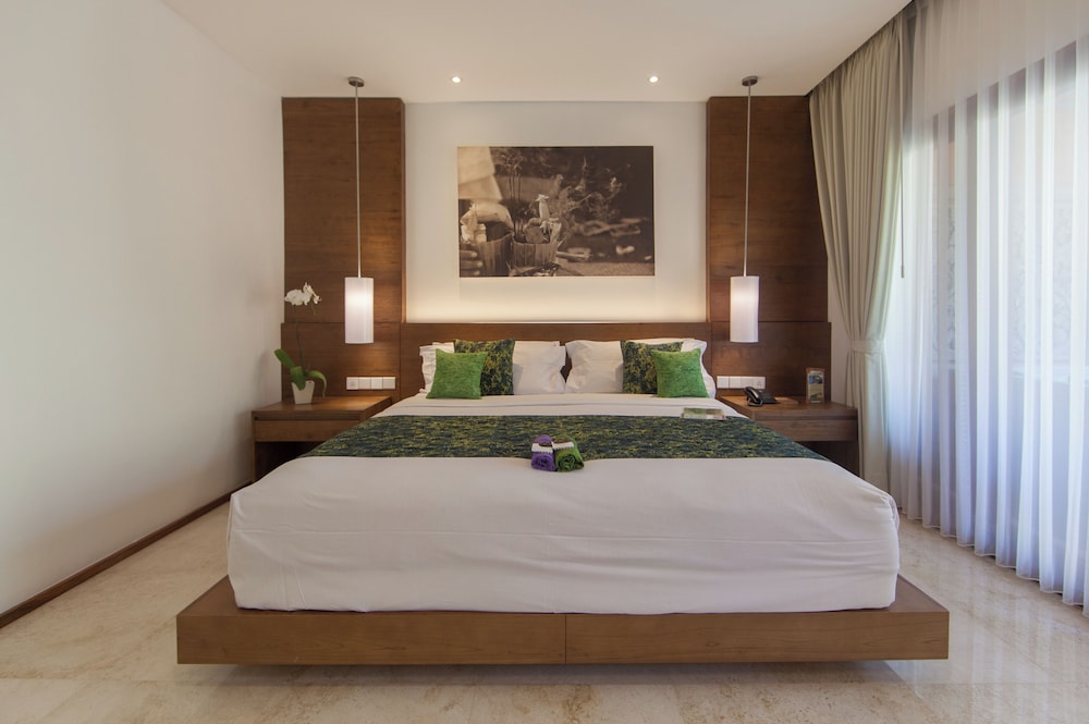 2 Bedrooms, Garden Villa, Deluxe, Double and Twin Beds