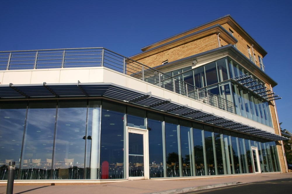University of Exeter Holland Hall 1/50