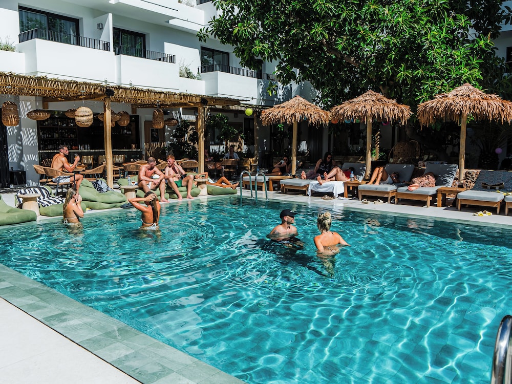 Casita Blanca Apartments - Adult Only 41/50