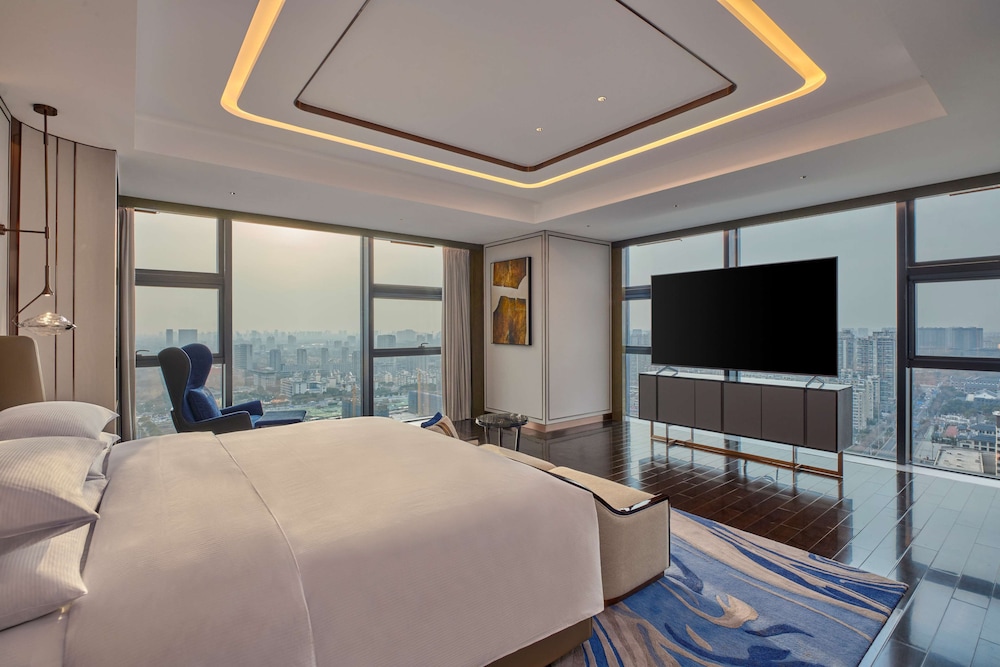 Hilton Yancheng 18/43